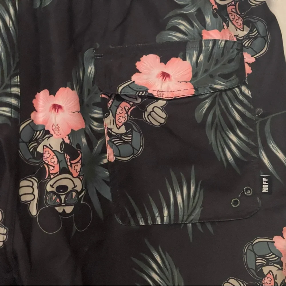Disney Swim Shorts Mickey Mouse Hawaiian Bathing Suit Neff Men’s Size XL NEW - Picture 5 of 13
